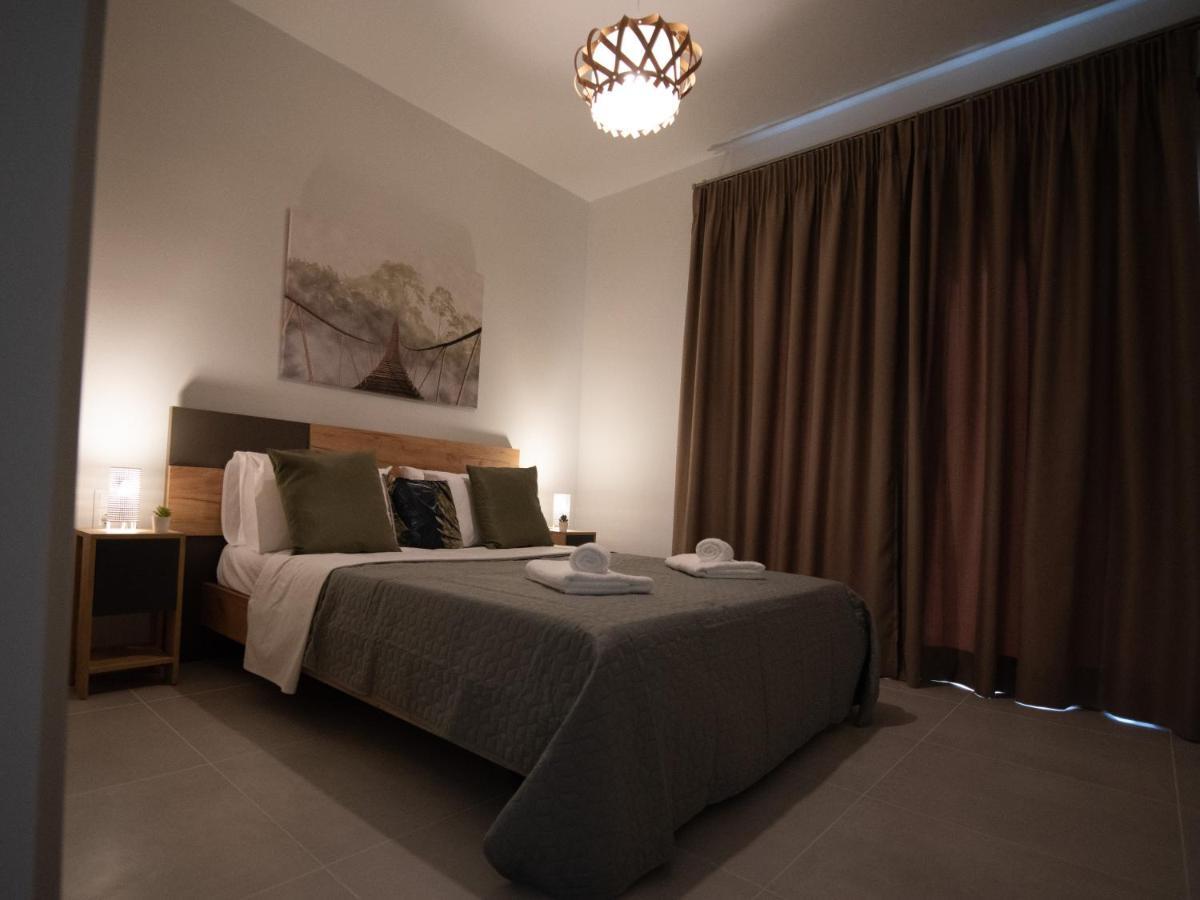 Luxury Autonomous Ground Floor Apartment Igoumenitsa Exterior foto