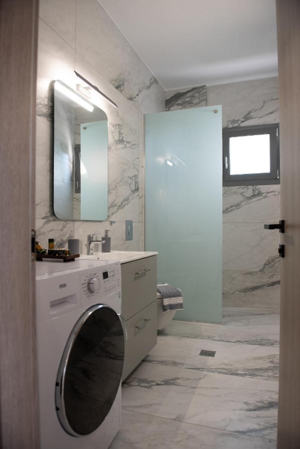 Luxury Autonomous Ground Floor Apartment Igoumenitsa Exterior foto